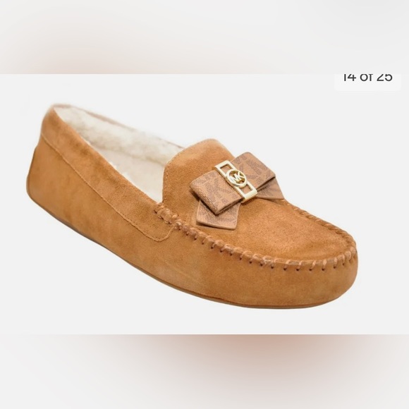 Michael Kors Erica Slipper - Picture 1 of 8
